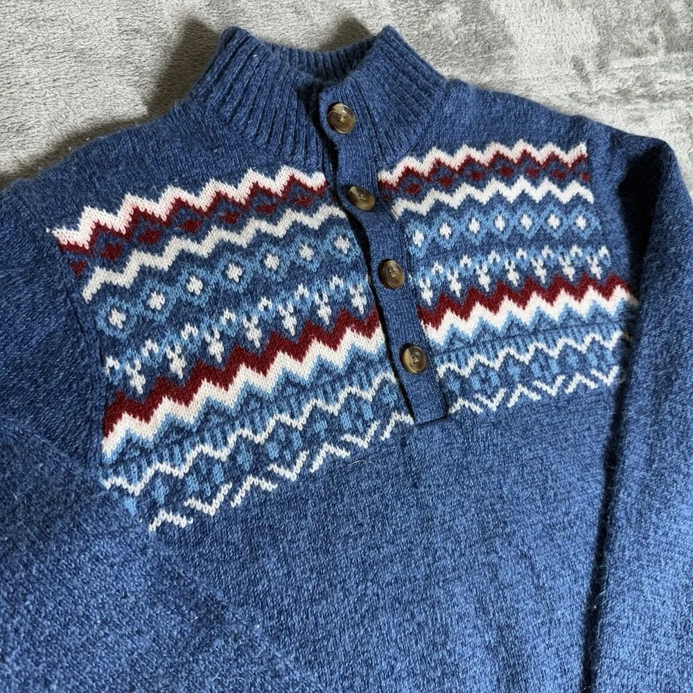IZOD Sweater Mens Medium Blue Fair Isle Pullover Button Neck Winter Knit Cotton
